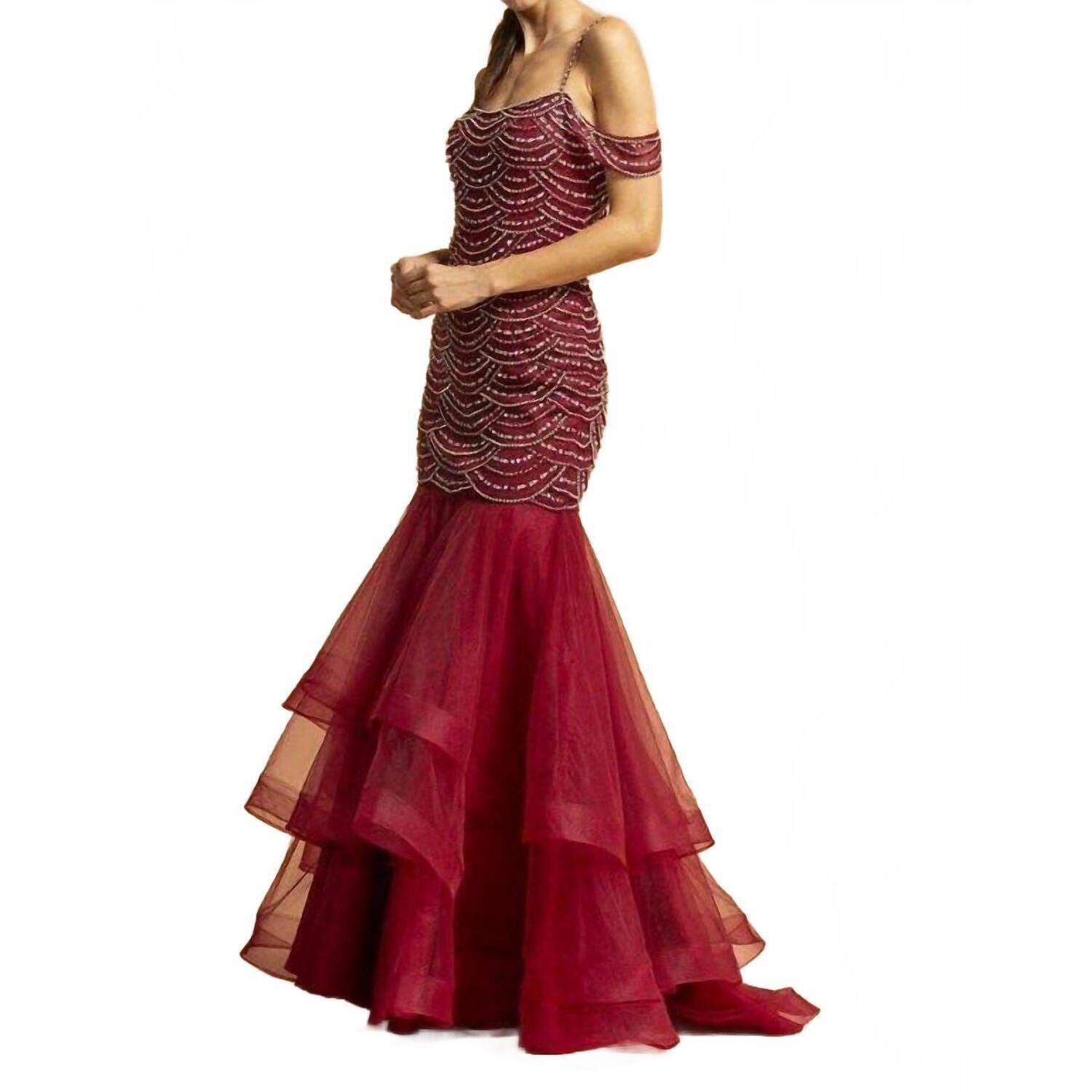 New Trevi Collection Gorgeous Formal Dress In Burgundy